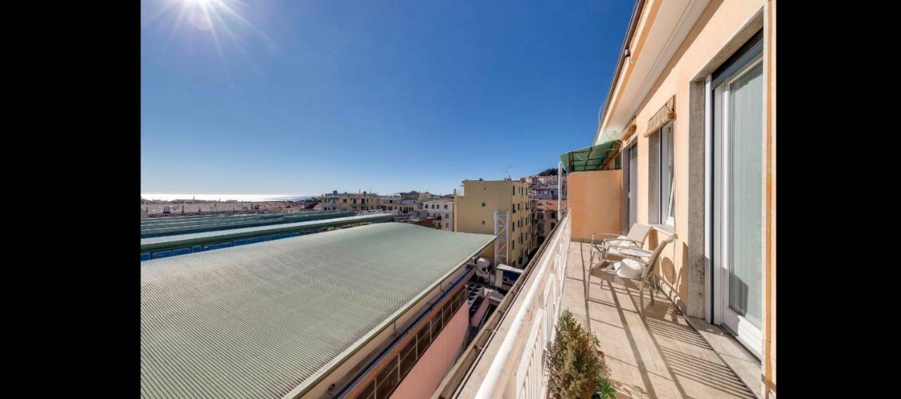 Appartamento Via Volta San Remo Kültér fotó