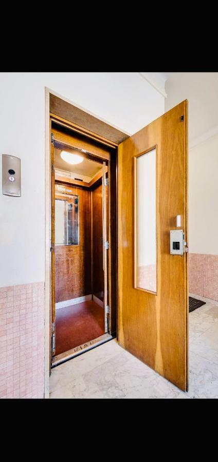 Appartamento Via Volta San Remo Kültér fotó